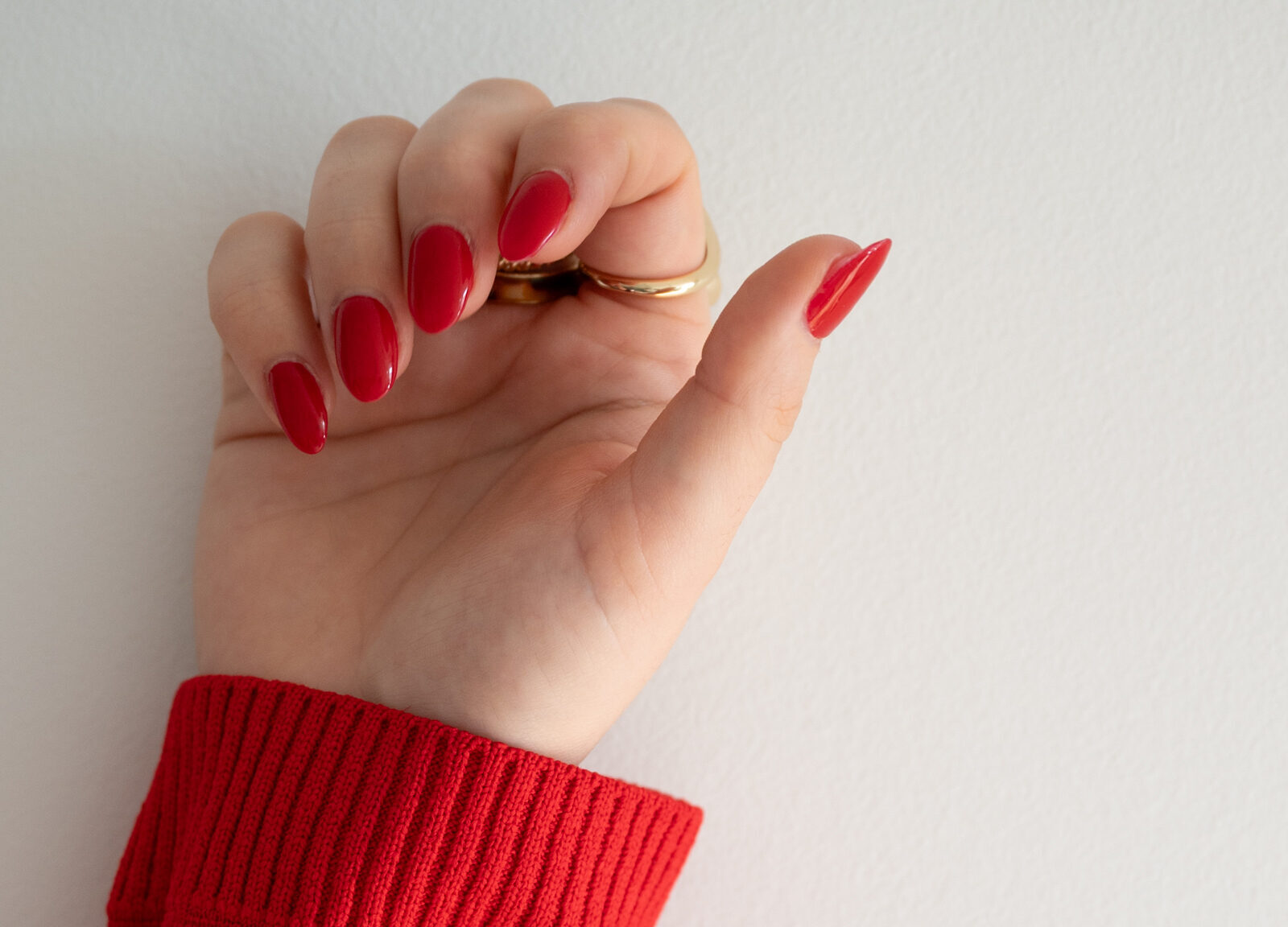 Before and after of bitten nails vs healthy gel manicure after quitting nail biting habit